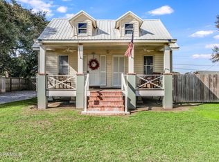 1918 Blake St, Abbeville, LA 70510