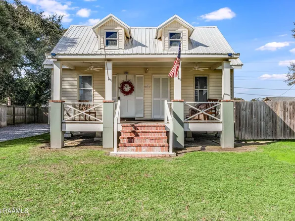 1918 Blake St, Abbeville, LA 70510