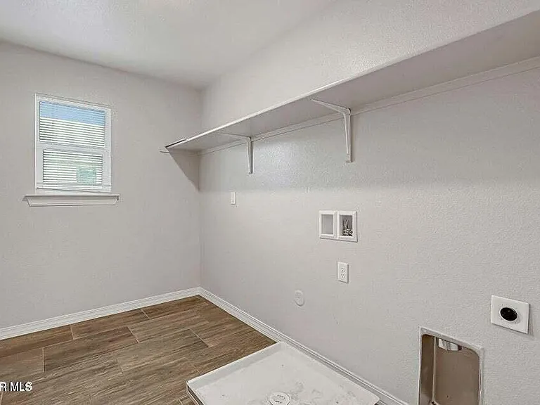 14441 Eastbrook Dr — Photo 17