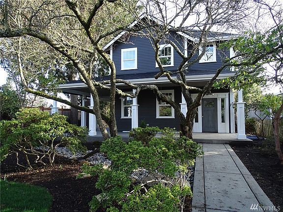 3rd image of 1007 S Oakes St