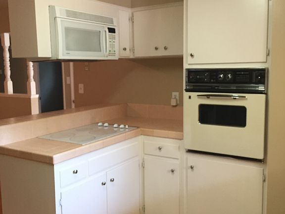 3rd image of 3208 Whitehorse Ave