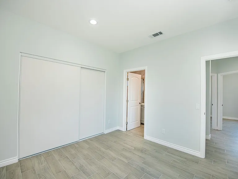 5409 Rose Ave — Photo 22