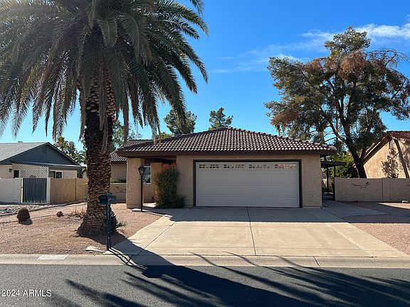 2nd image of 25428 S ONTARIO Drive