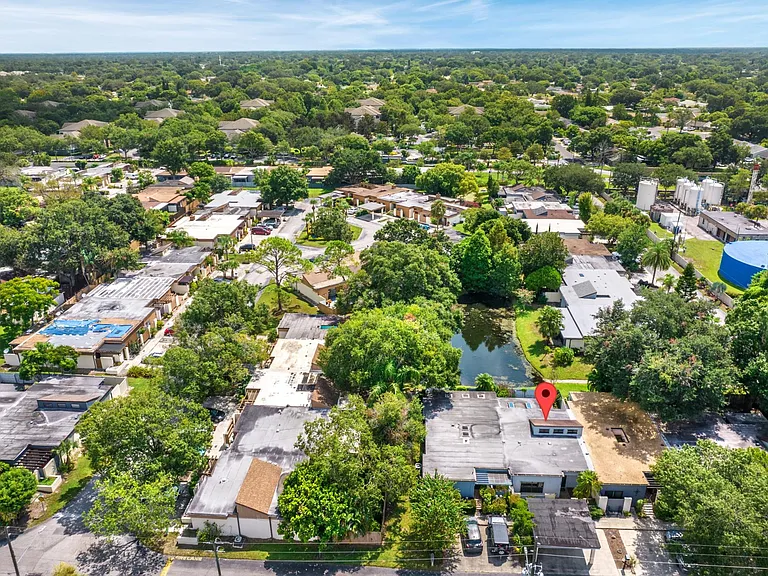 2300 Barbados Dr — Photo 31