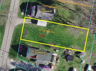 Vernon St, Midvale, OH 44653