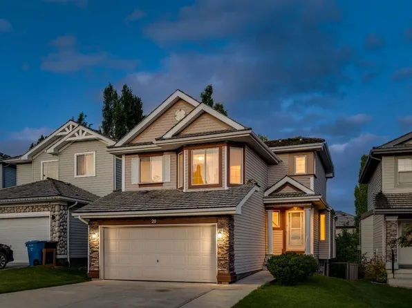 26 W Spring Mews SW, Calgary, AB T3H 3V1