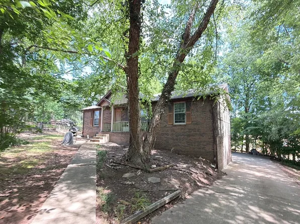313 Southern Dr, Clarksville, TN 37042