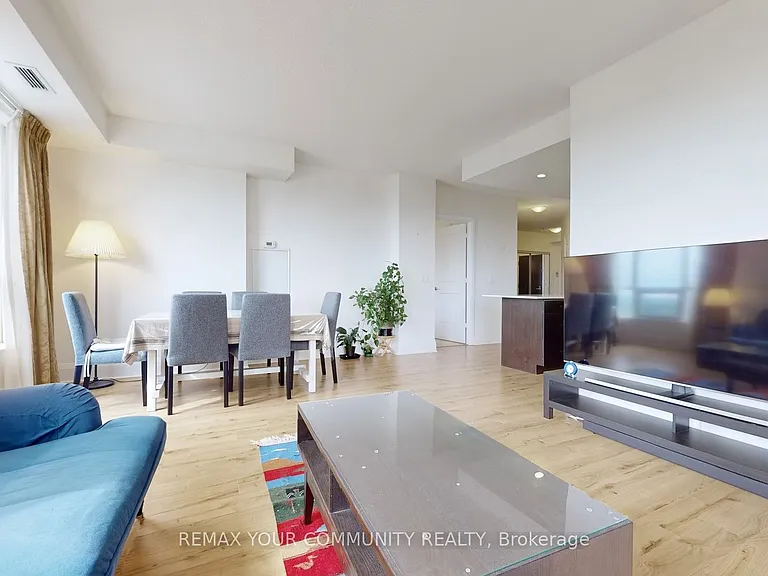 100 Harrison Garden Blvd S #1422 — Photo 12