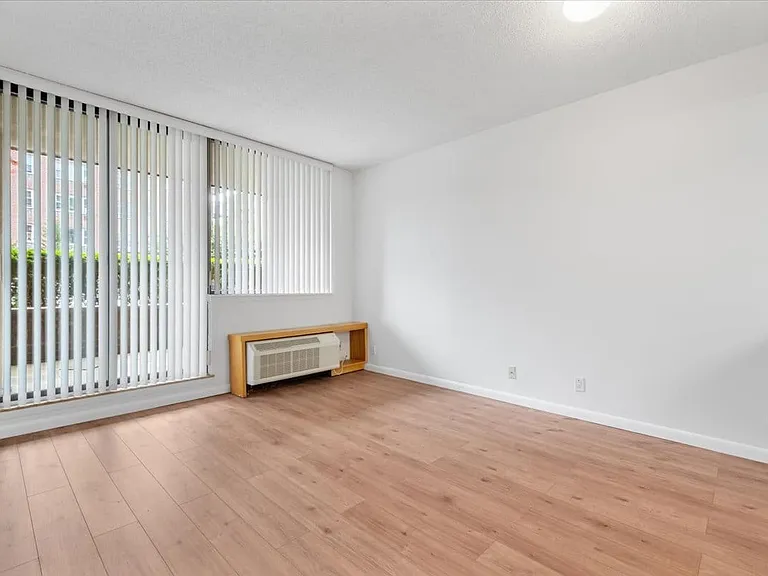 50 E Hartsdale Ave #1W — Photo 15
