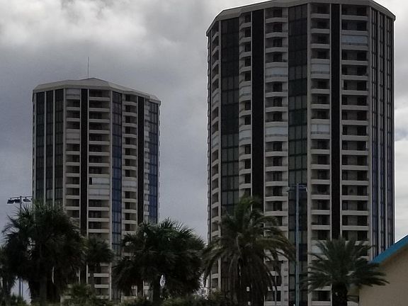 3rd image of 1 Oceans West Blvd APT 5A1