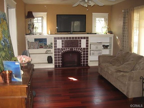 3rd image of 556 E Alvarado St