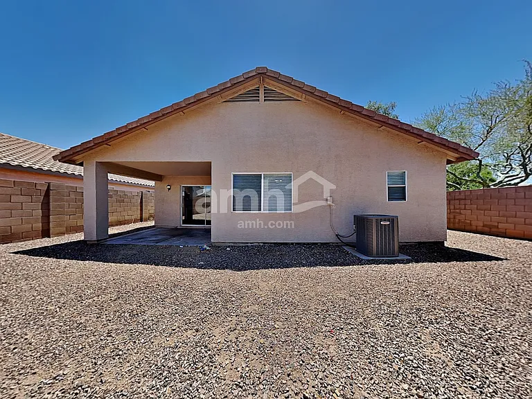 15374 W Gelding Dr — Photo 21