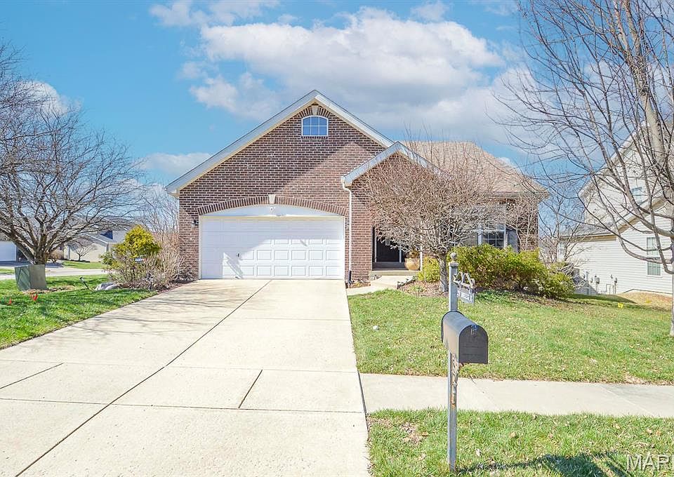1st image of 2250 Amberleigh Dr