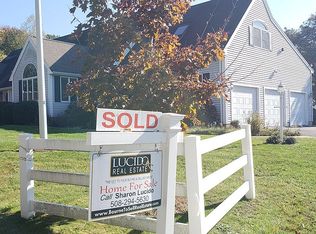 2 Luigi Ave, Bourne, MA 02532