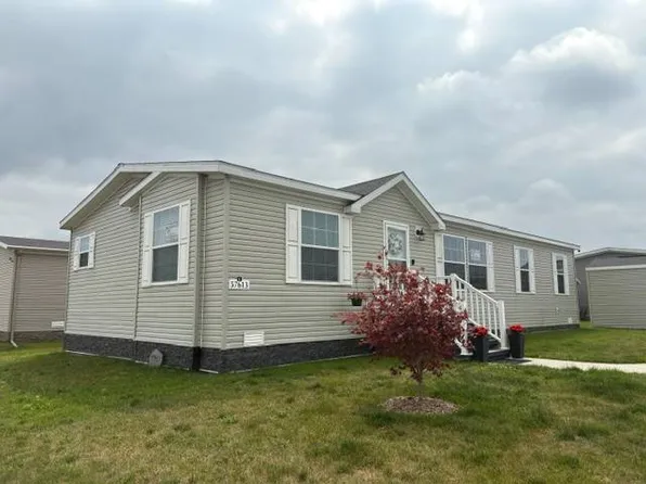 57613 Fuller Ct, New Haven, MI 48048