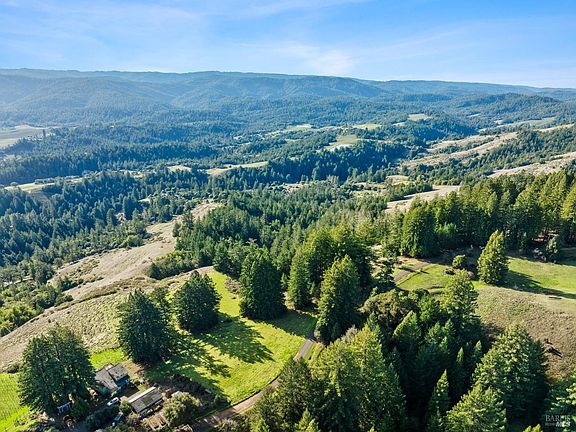 3rd image of 870 Holmes Ranch Road