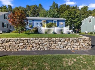 35 Parsons Hill Dr, Worcester, MA 01603