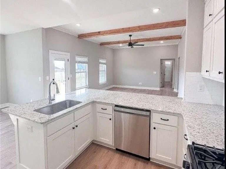 951 Sugar Loaf St — Photo 12