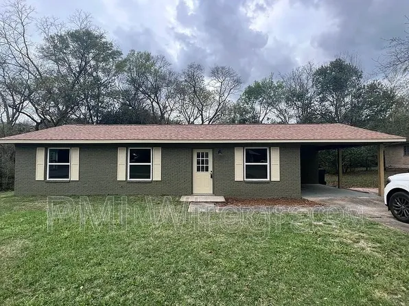 208 Green Village Rd, Ozark, AL 36360