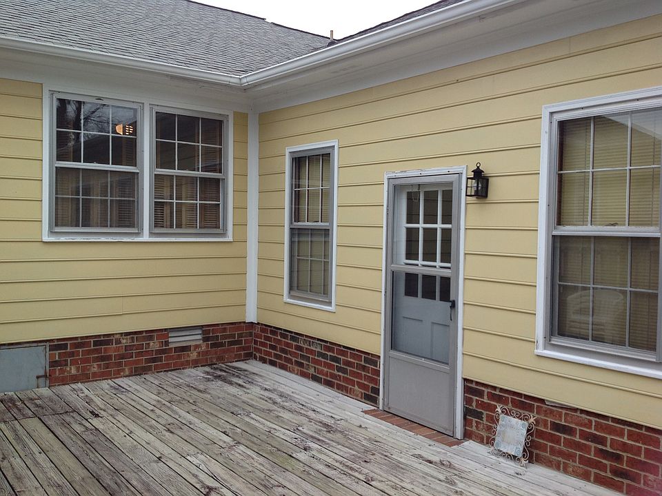 1st image of 2405 Sparre Dr