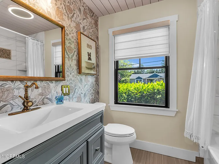 2411 Fairview Dr — Photo 17