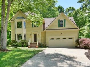 7 Waterview Ct, Durham, NC 27703