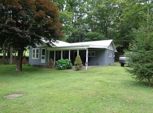 2693 New Lancaster Valley Rd, Milroy, PA 17063