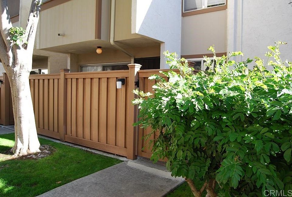 1st image of 3549 Castle Glen Dr Unit 119