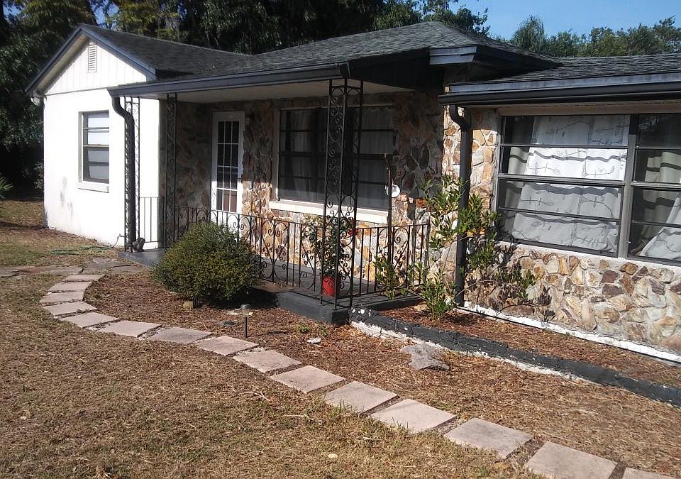 1st image of 7514 Lakeshore Dr #B