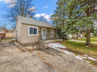 27732 Brettonwoods St, Madison Heights, MI