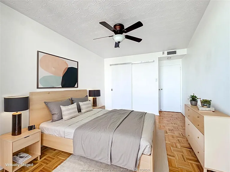 111 Riverside Dr E #1116 — Photo 11