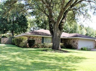 701 Oxford Ave, Corsicana, TX 75110
