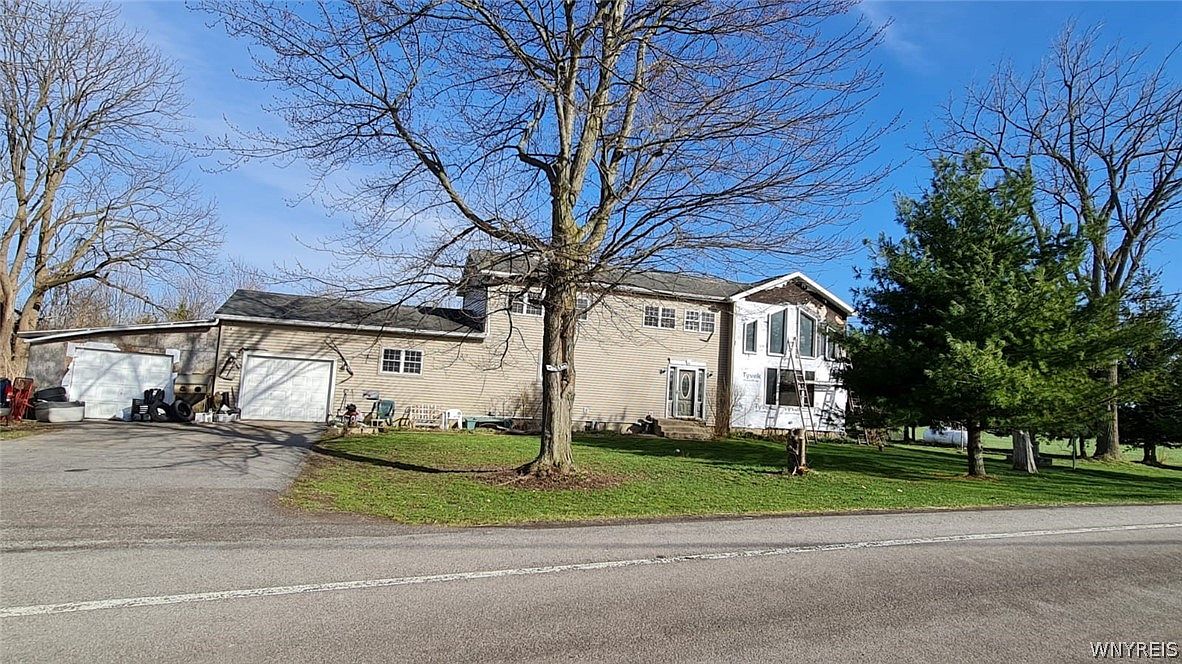 8050 Tonawanda Creek Rd, Lockport, NY 14094 Zillow