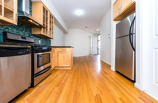Rented by Nooklyn NYC LLC | media 1