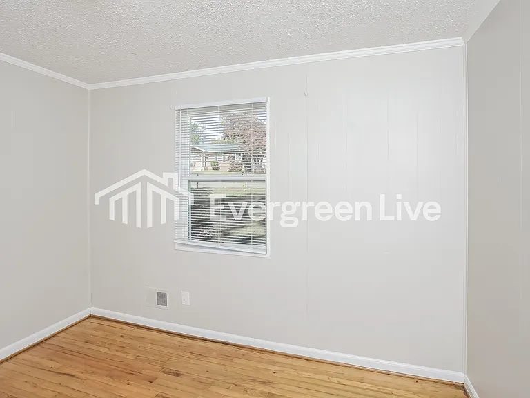 404 Richcreek Rd — Photo 11