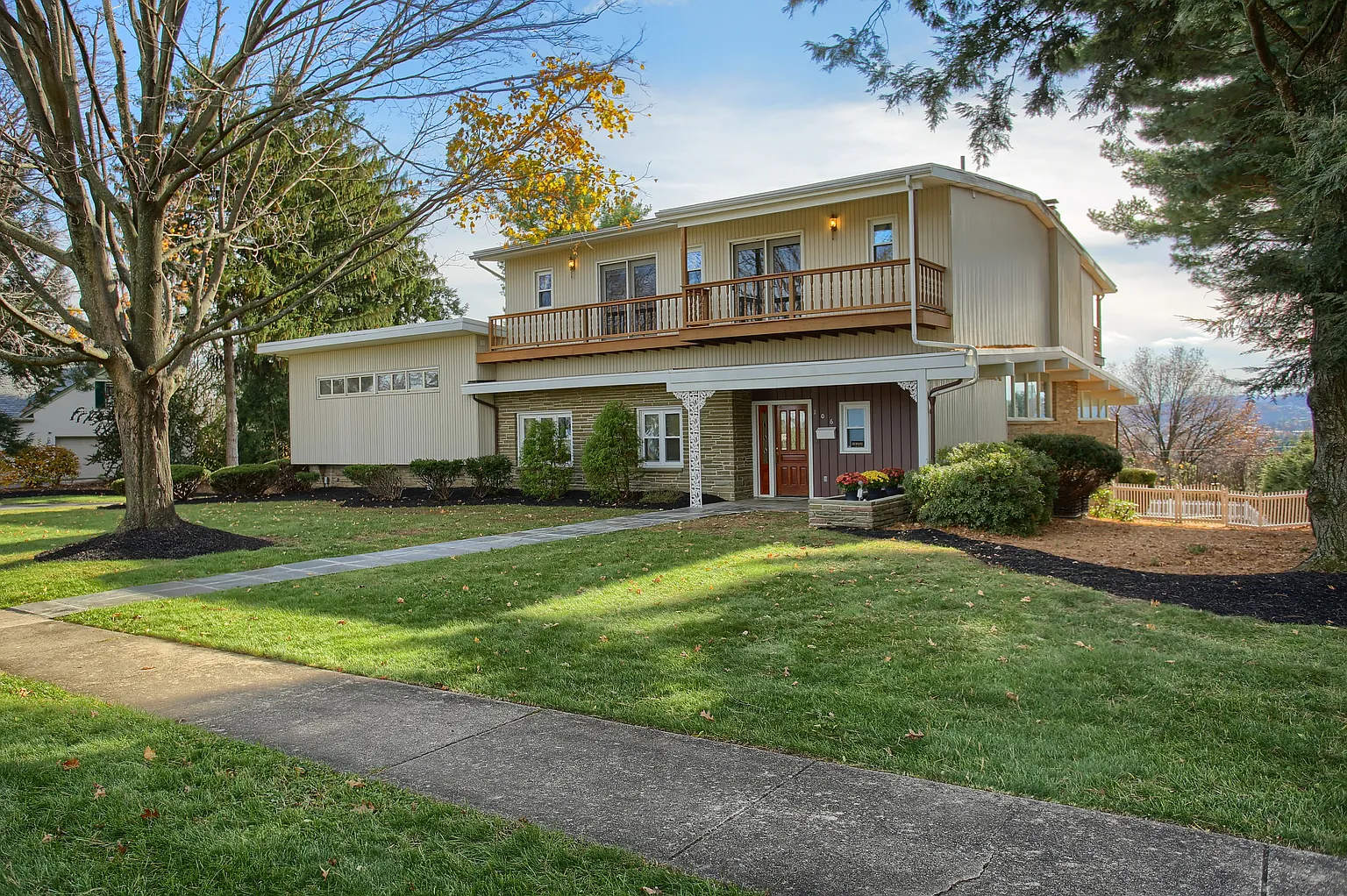 106 Grandview Blvd photo 1