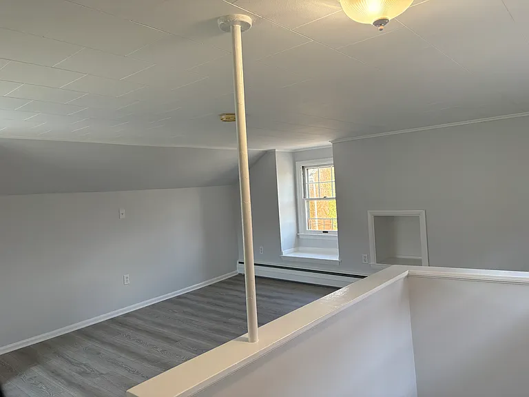 14 Main St #1 — Photo 15