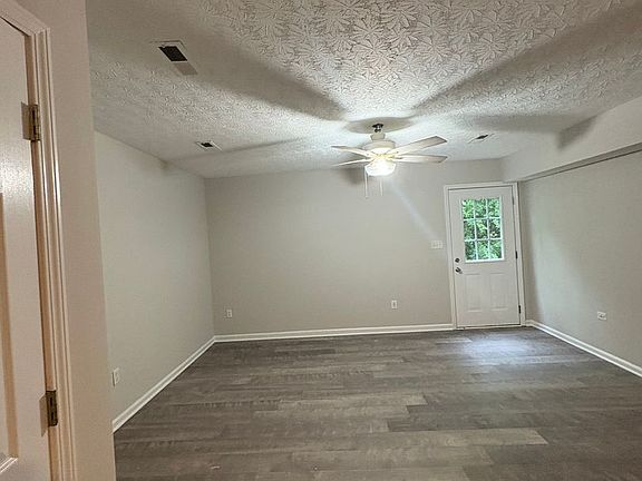 2nd image of 541 McFadin Station St #A