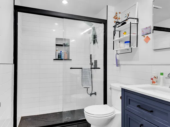 738 Fulton Street image 5 of 6