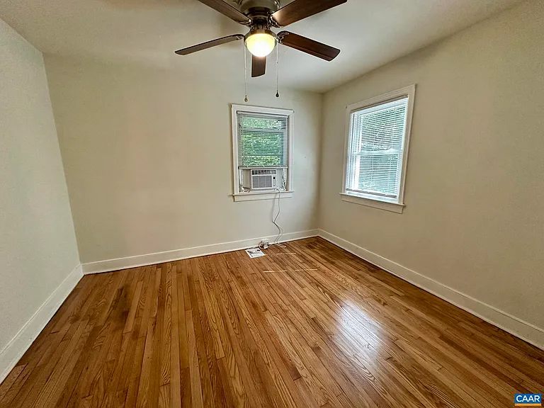 2337 Highland Ave — Photo 13