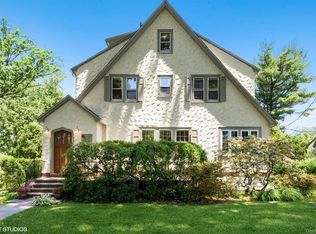 40 Maplewood St, Larchmont, NY 10538