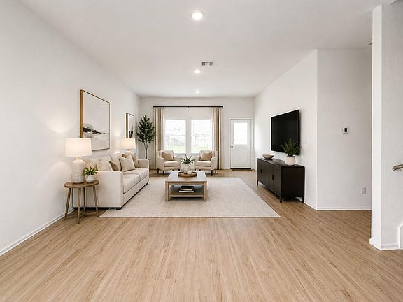 5th image of 1409 Twilight Green Dr