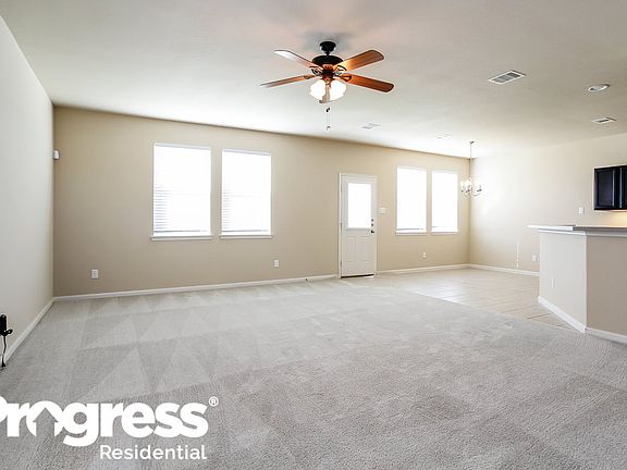 5th image of 18746 Walden Glen Cir