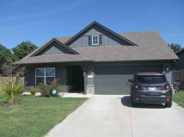 1904 E Tucson St, Broken Arrow, OK 74011