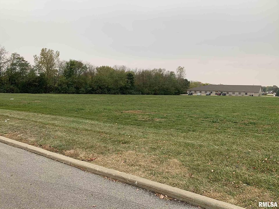 2nd image of 2730 Montvale Dr
