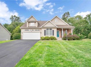 607 Inlet Ln, Windsor, CT 06095