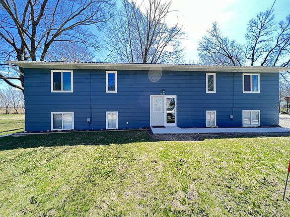 4th image of 531 E Elm St APT 1