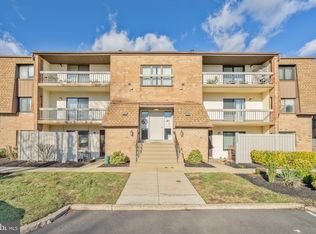 63101 Delaire Landing Rd #101, Philadelphia, PA 19114