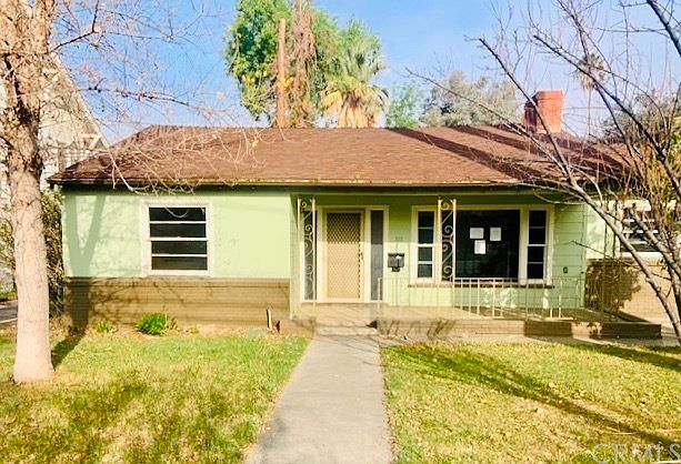 1st image of 311 E Fern Ave