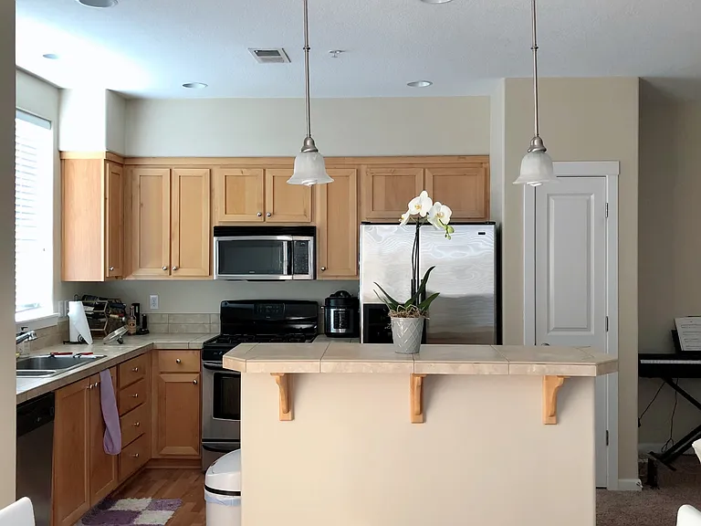 10651 NE Red Wing Way #203 — Photo 4